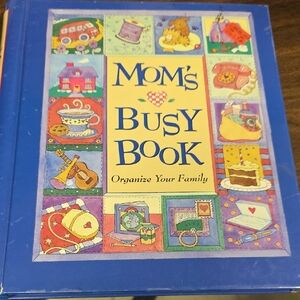 Mom's Busy Book Organizer